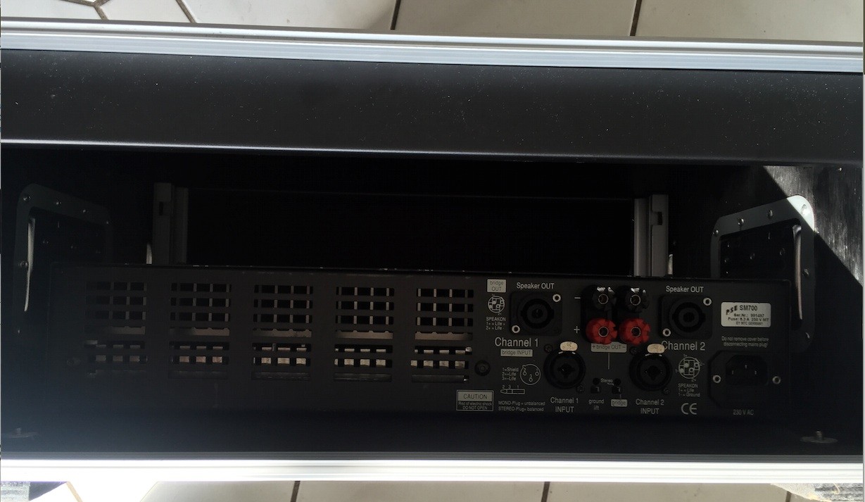 SM 700.jpg