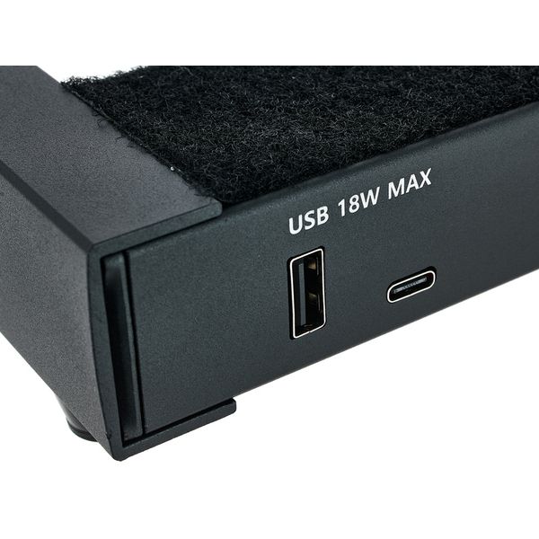 spaceship usb.jpg