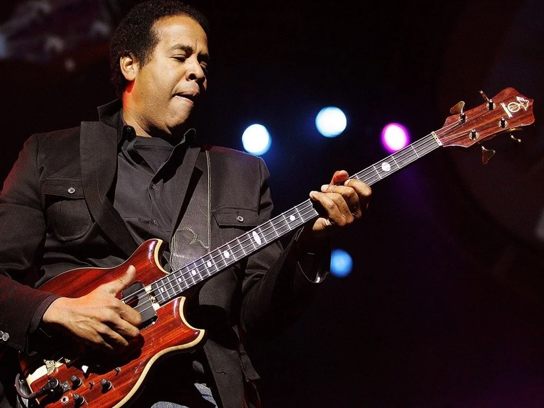 stanleyclarke-s40.webp