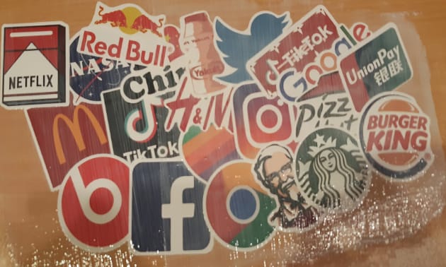 sticker_bomb.jpg