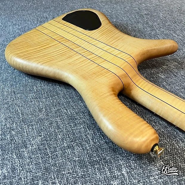 Streamer 97839876363u.webp