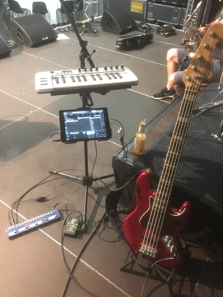 synth.JPG