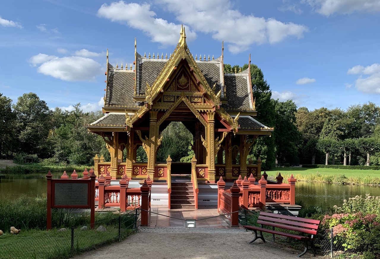 Tempel.jpg
