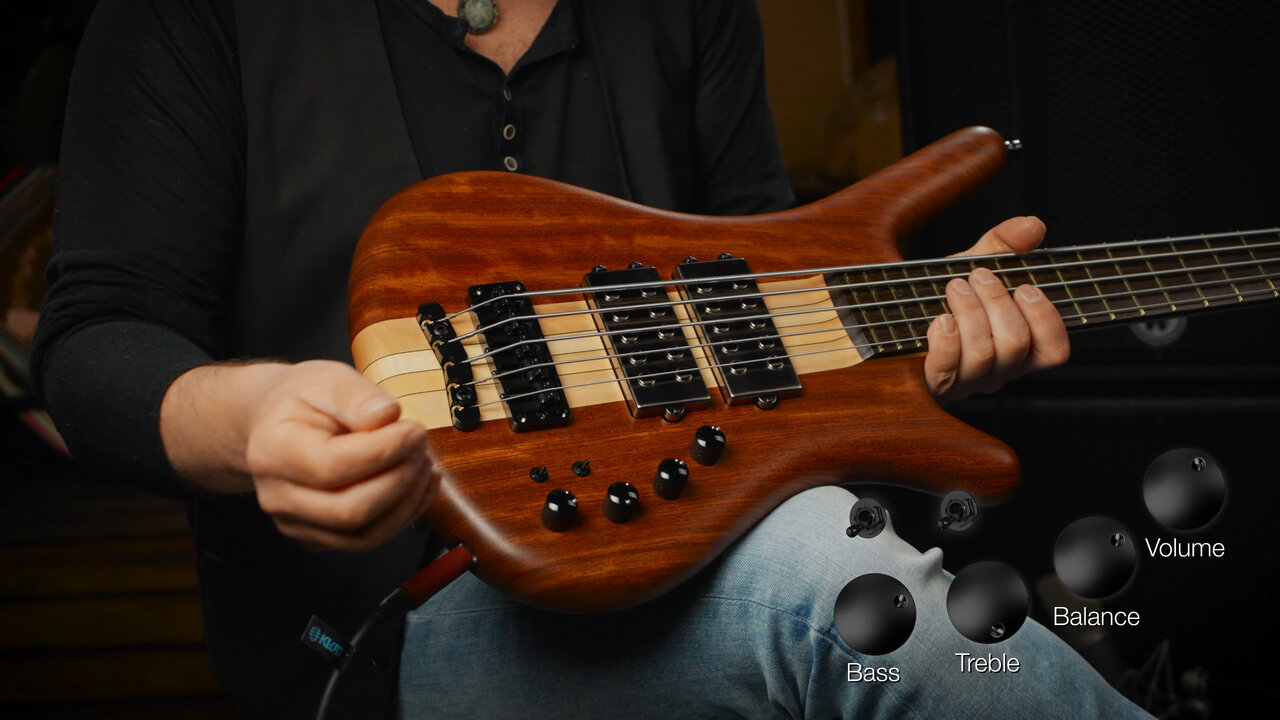 Warwick Masterbuilt Corvette $$ NT 4 & 5 String _ Demo w. Lars Lehmann #warwick #warwickbasse...jpeg