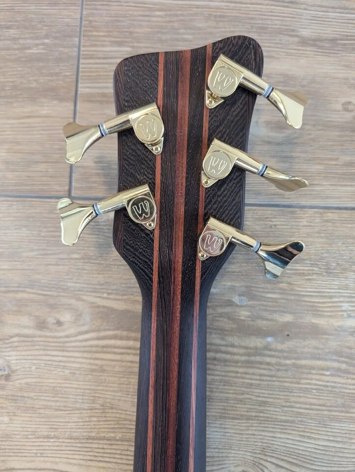 Warwick Thumb NT (8).webp