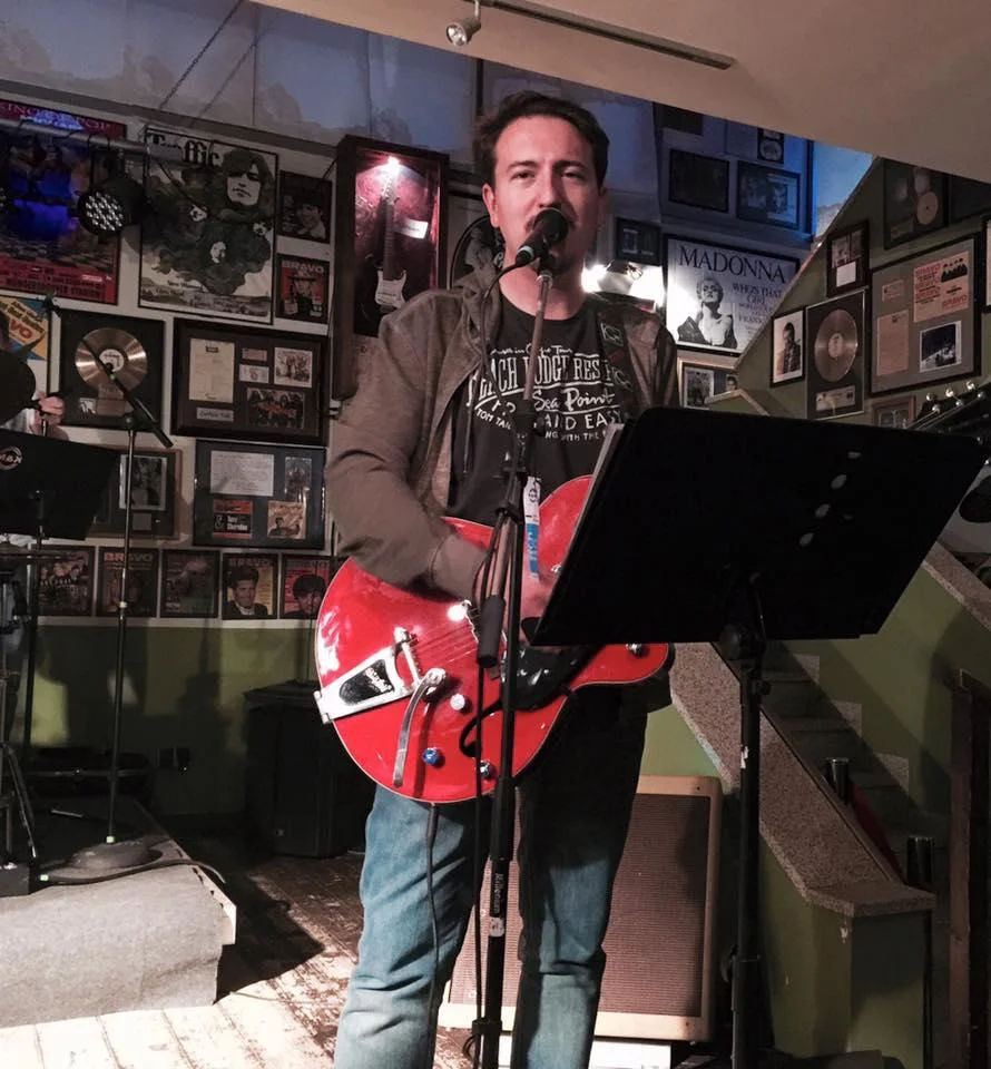 Usertalk: Der Admin und seine Gitarre!