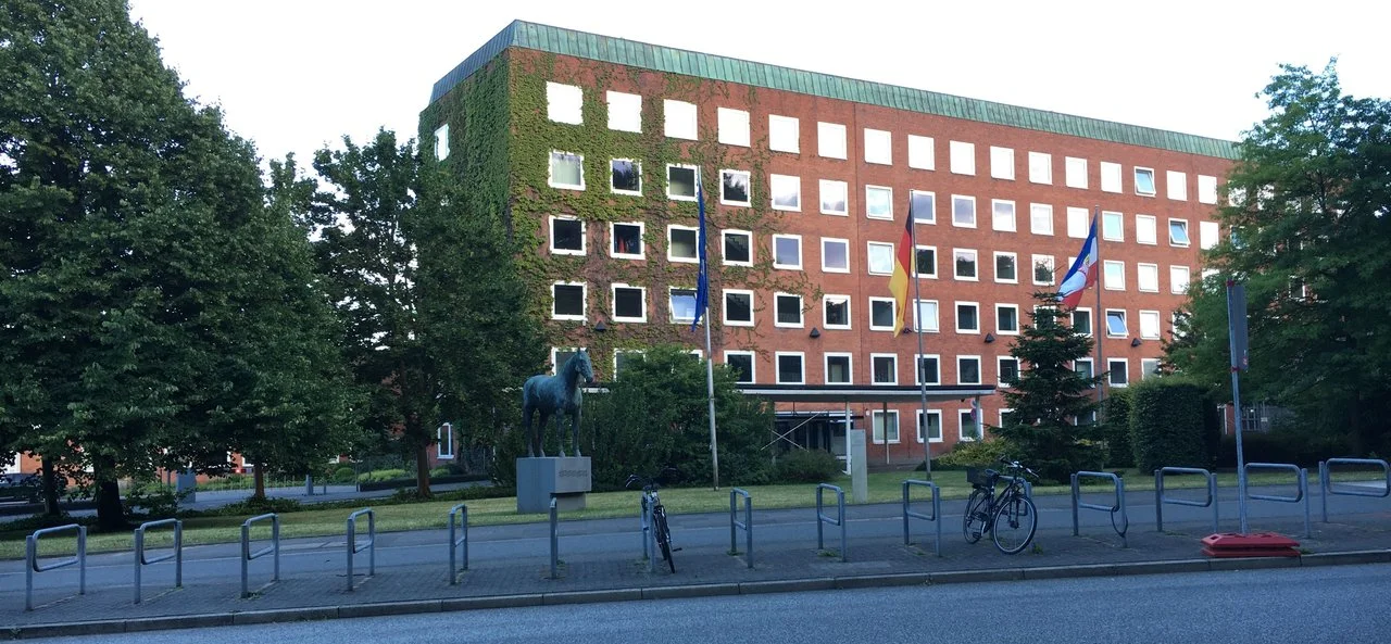 wo stehe ich hier.webp