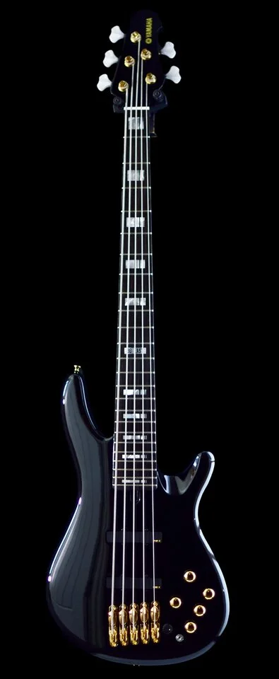 Yamaha-BBNE2-Nathan-East-Signature-Model-Black-1-1.webp