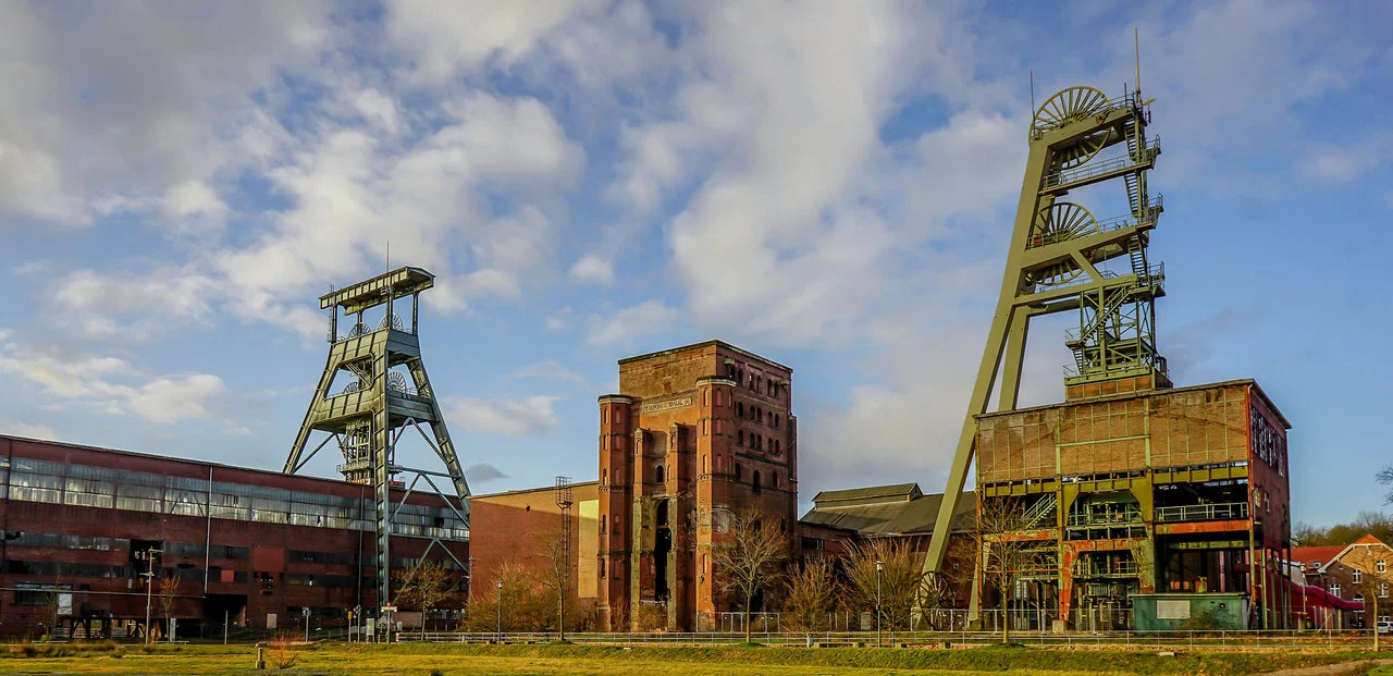 zeche-ewald-herten-1-59d637a9-58ff-4554-86a6-76f40f8ad8a4.webp