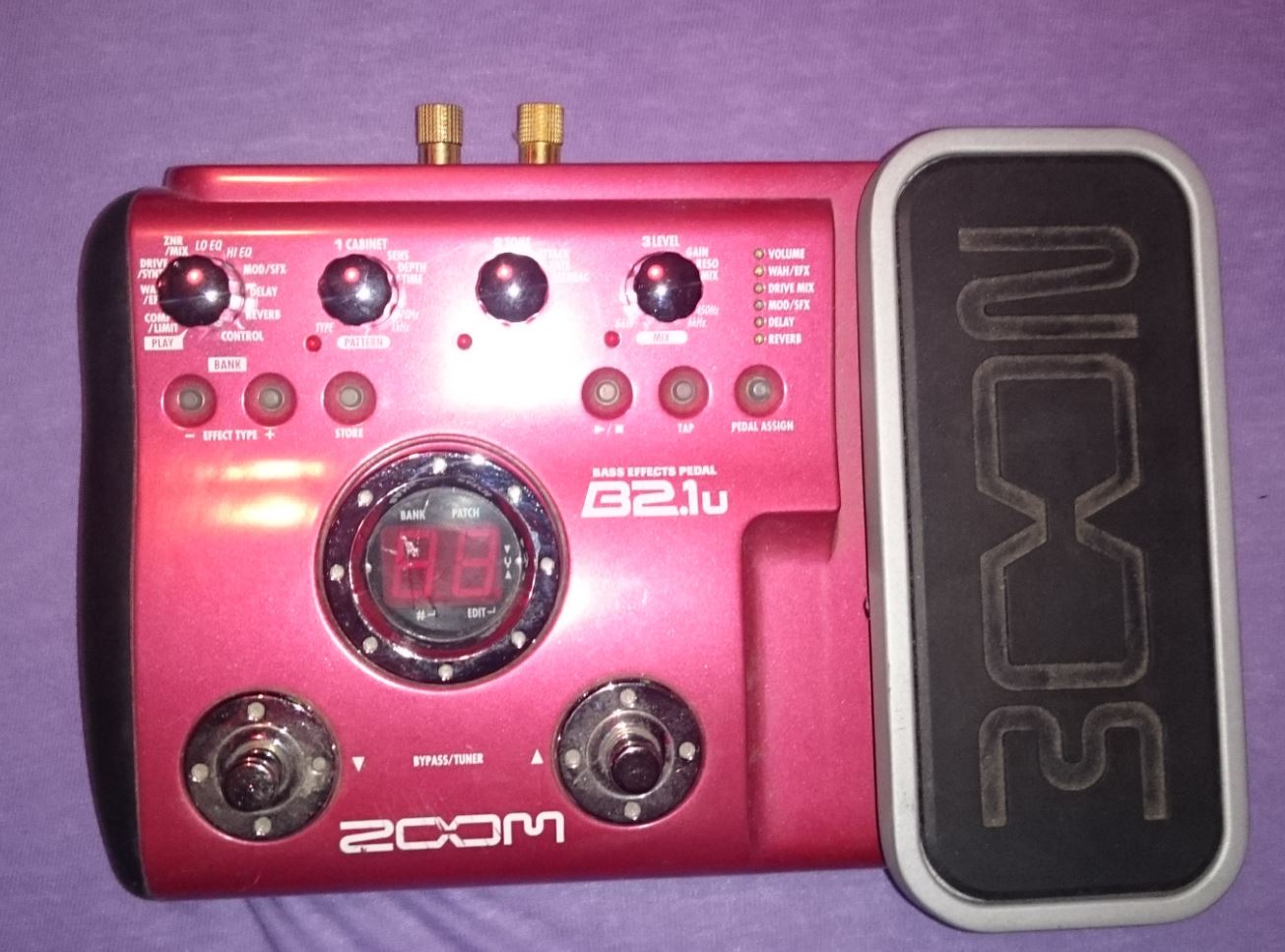 Zoom B2.JPG