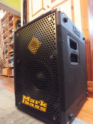 MARKBASS MB 58 R 121 P BASS BOX CABINET 12 " Speaker & Hochtöner 13 kg , 300 Watt R:M.S @ 8 Ohm