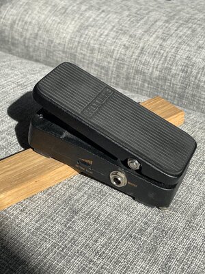 Hotone Bass Press Volume, Wah, Expression Pedal *mit kleinem Makel
