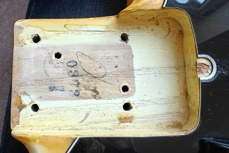 Fender Precision USA 1977 Stempel Body.webp