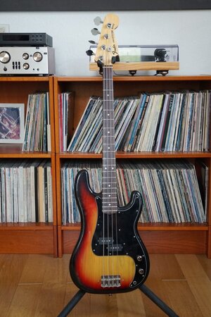 Fender Precision Bass 1977
