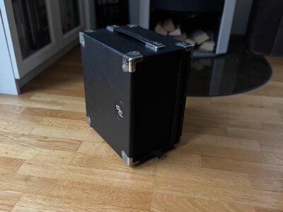 Phil Jones PB-100 - 3.jpeg