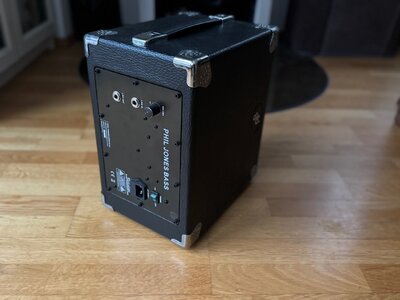 Phil Jones PB-100 - 4.jpeg