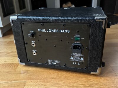 Phil Jones PB-100 - 5.jpeg