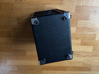 Phil Jones PB-100 - 8.jpeg