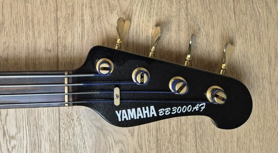 Yamaha BB3000AF (Bass, fretless, Made in Japan, MIJ)