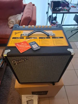 FS/FT: Fender Rumble 100 (brand new!)