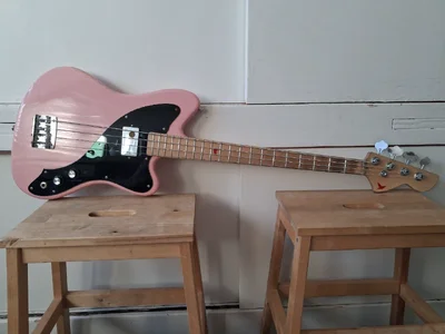 Red Bird Gemini XXX Shortscale Bass / Tausch Precision