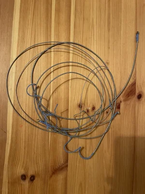 Flatwound Sets + Einzelsaiten (La Bella FS 45-105, Thomastik JF .136, Ernie Ball 50 - 100)