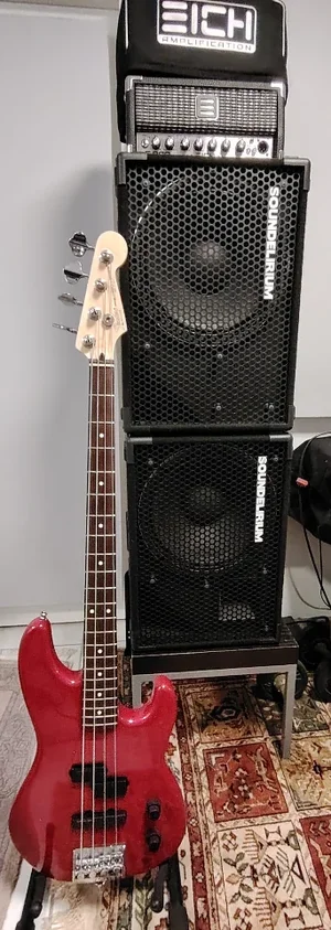 (Fender verkauft), Eich, Soundelirium...(nur noch ohne Bass)