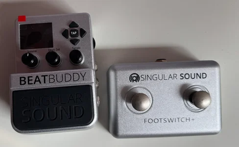 Singular Sound Beat Buddy mit Footswitch+ und Speicherchip