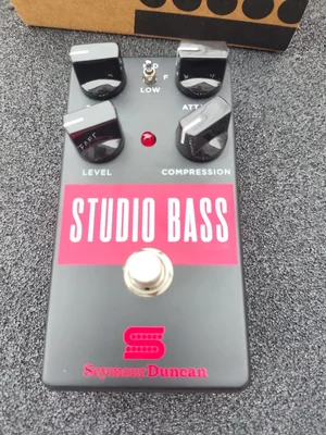 Seymour Duncan Studio Bass Compressor inklusive Originalverpackung