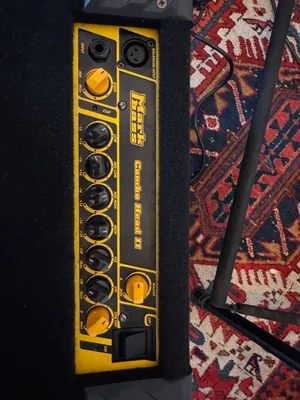 Markbass Mini CMD 121P mit Hülle