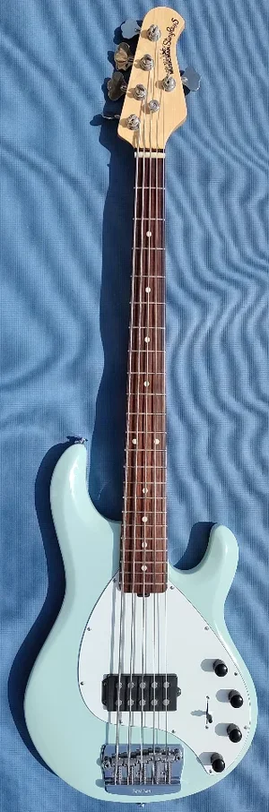 MM Stingray 5H 2017 Powder Blue