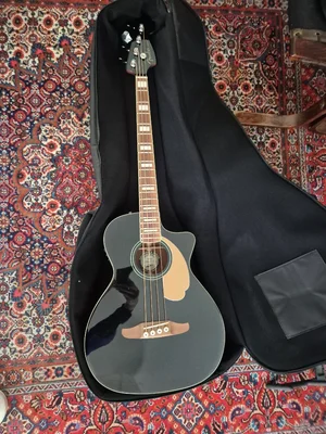 Fender Kingman Akustik Bass