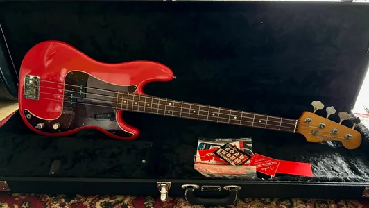 Fender Vintera II Roadworn 60s Precision Bass, limited Edition!