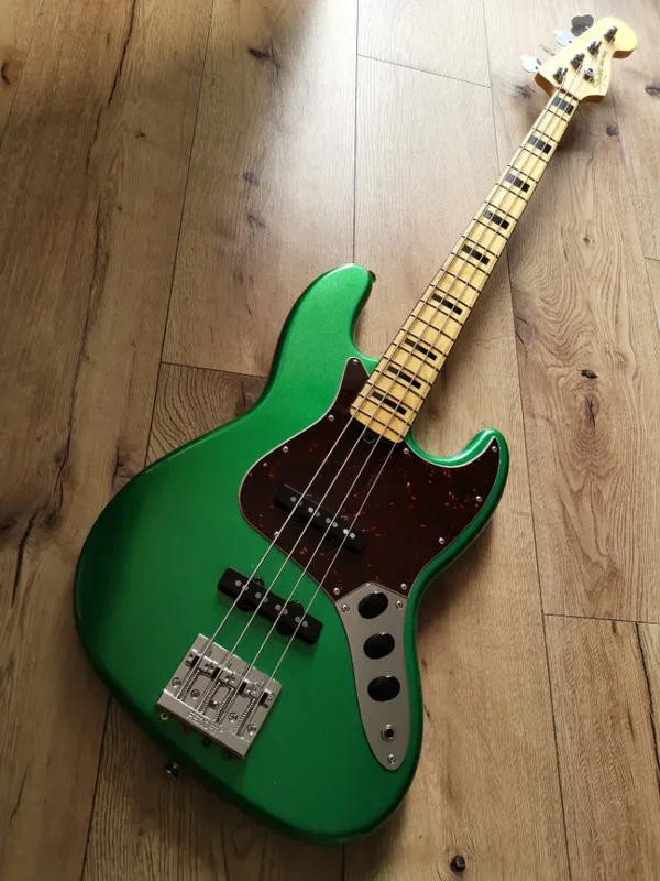 SQUIER VM vintage modified '70 Jazzbass