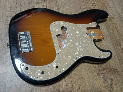 Squier Fender Precision Bass Body China 1997