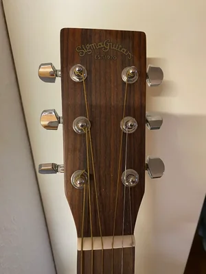 Sigma Westerngitarre DM-ST