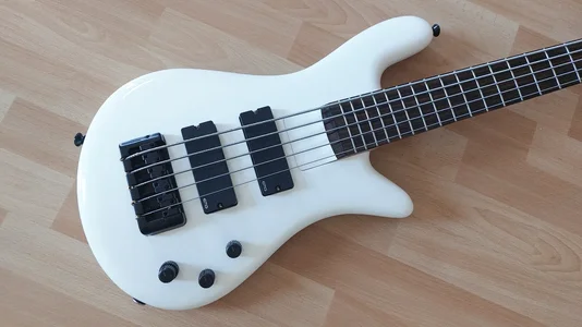 Spector Bantam 5 32"