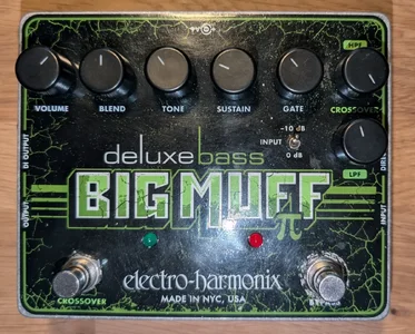 Electro-Harmonix "Big Muff deluxe Bass"