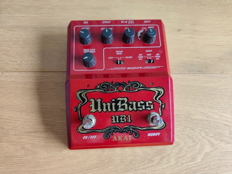 Akai UB1 UniBass