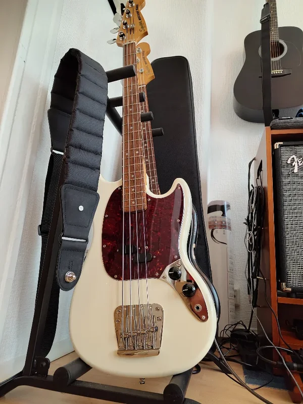 ***Preisupdate***Squier CV Mustang Bass