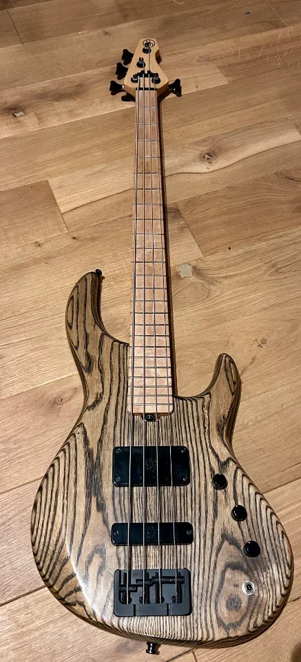ACG J-Type 4-String