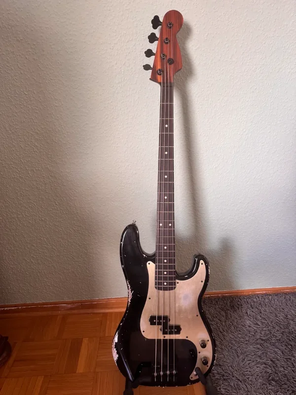 Custom Shop P Bass 4-String Vintage Style