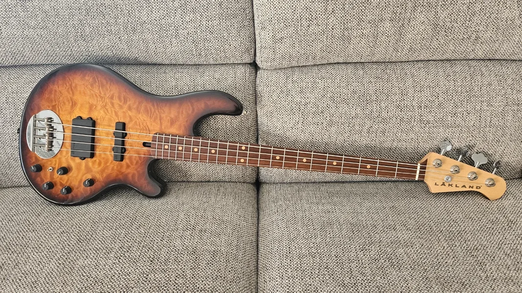 [SOLD] Lakland 44-94 USA Deluxe