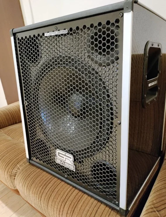 GR Bass Cabinet AT 115 - 400 Watt