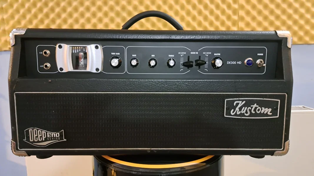 KUSTOM DE 300 Amp / Verstärker