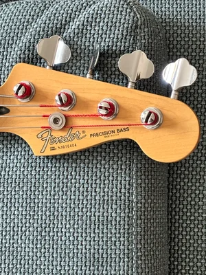 Headstock.webp Headstock.webp
