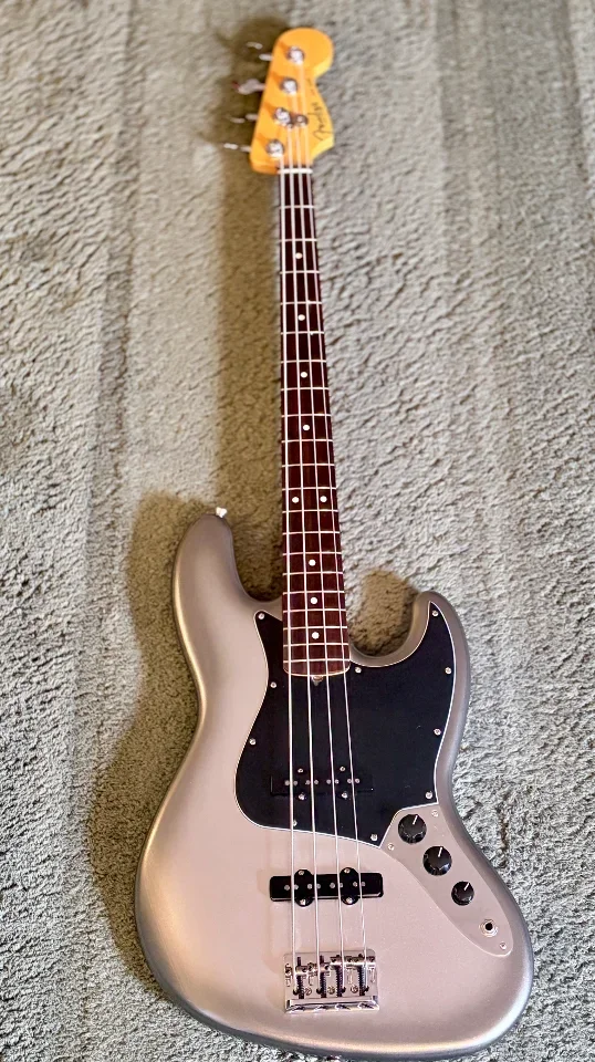 REDUZIERT - Fender American Professional II Jazz Bass RW Mercury - neuwertig
