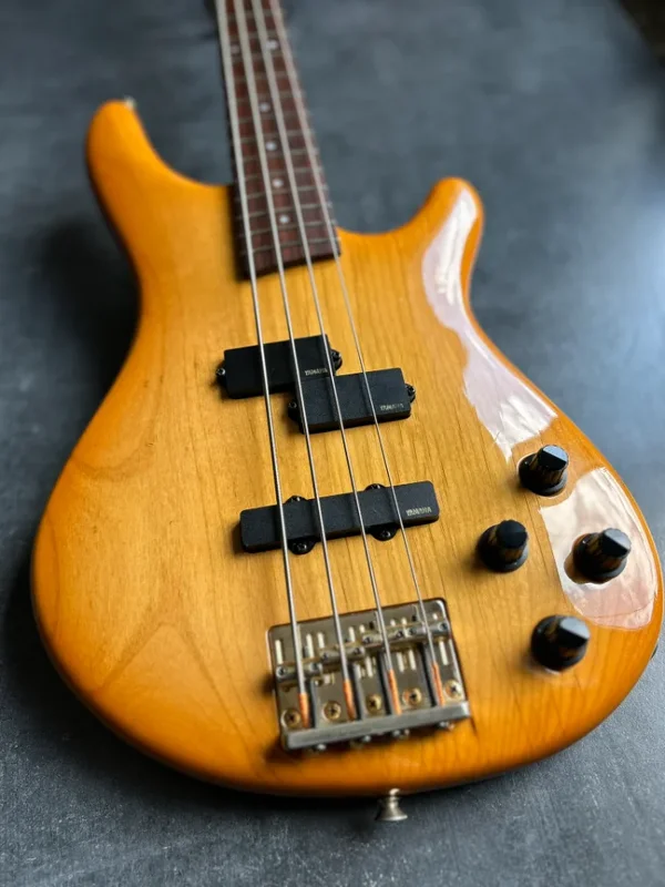 Yamaha Motion B MB-75 midscale 32" Made in Japan