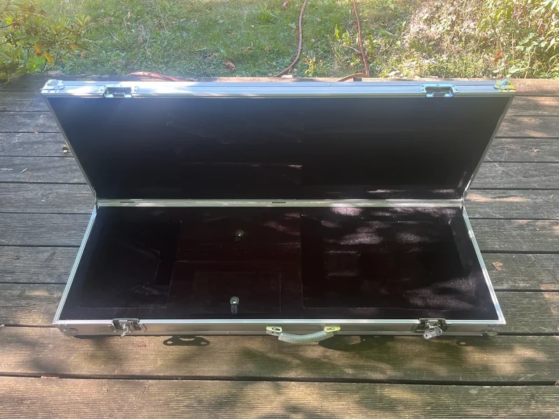 Flight Case Alu für E-Bass