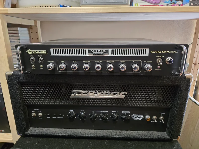Traynor YBA 300